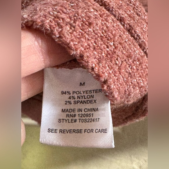 PINK ROSE BRICK ORANGE CROP SWEATER - Picture 3 of 6